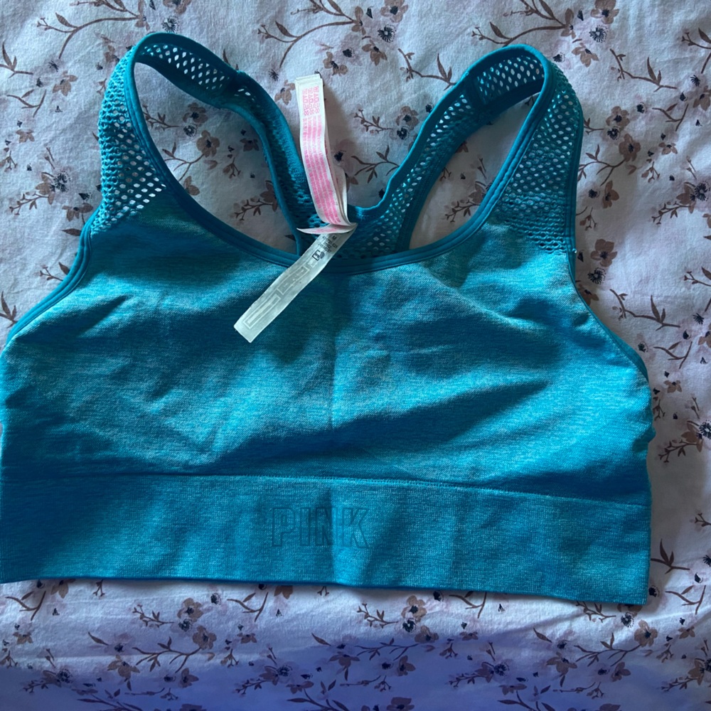 Pink sports bra (low impact)